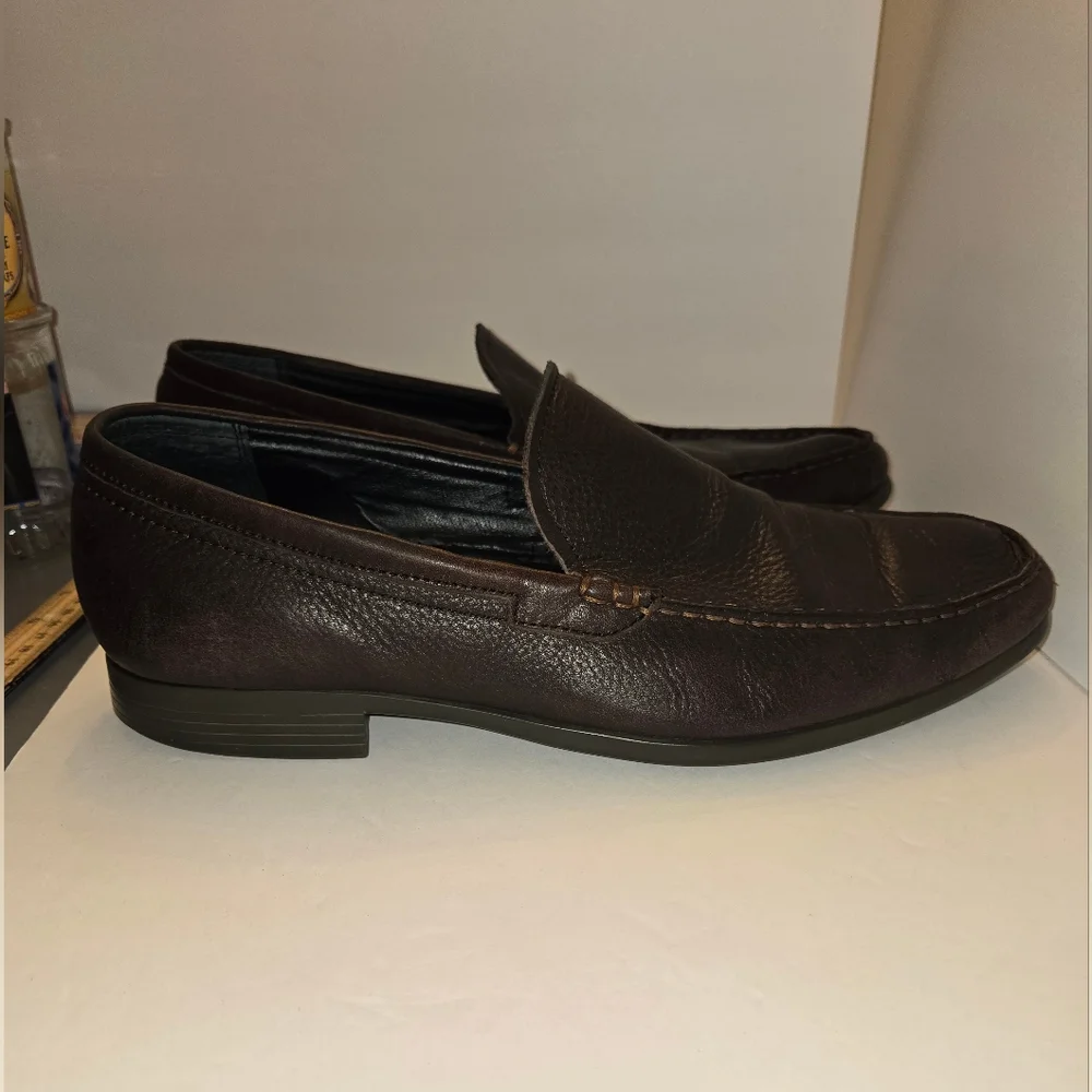Calvin Klein Landen Men's sz 10.5 Brown Pebbled Leather Loafers